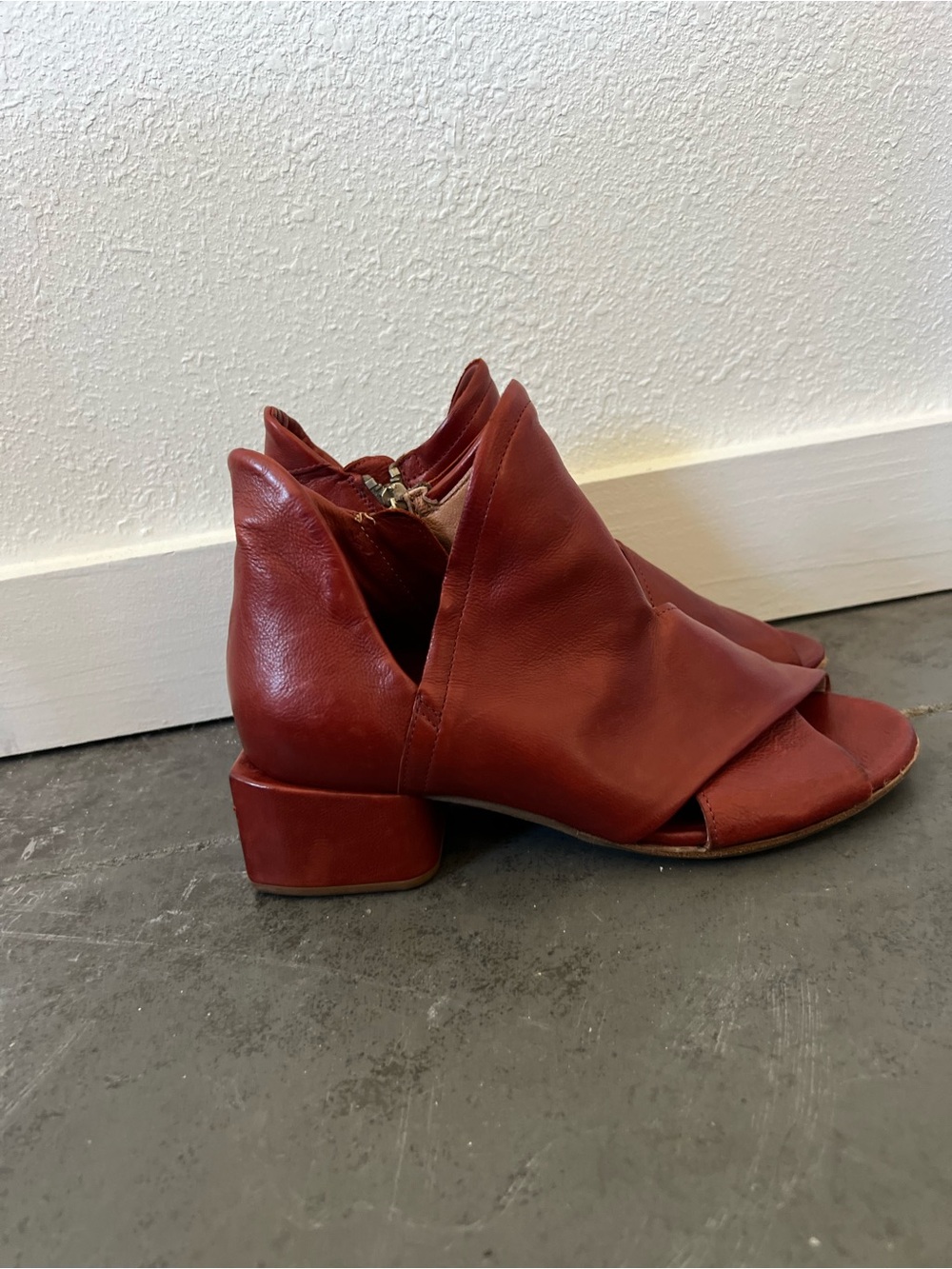 A.S.98 Brick Red Leather Open-Toe Block Heel Mules